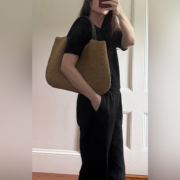 Tommy Bahama Raffia and Leather Tote/Shoulder Bag - Picture 5 of 5